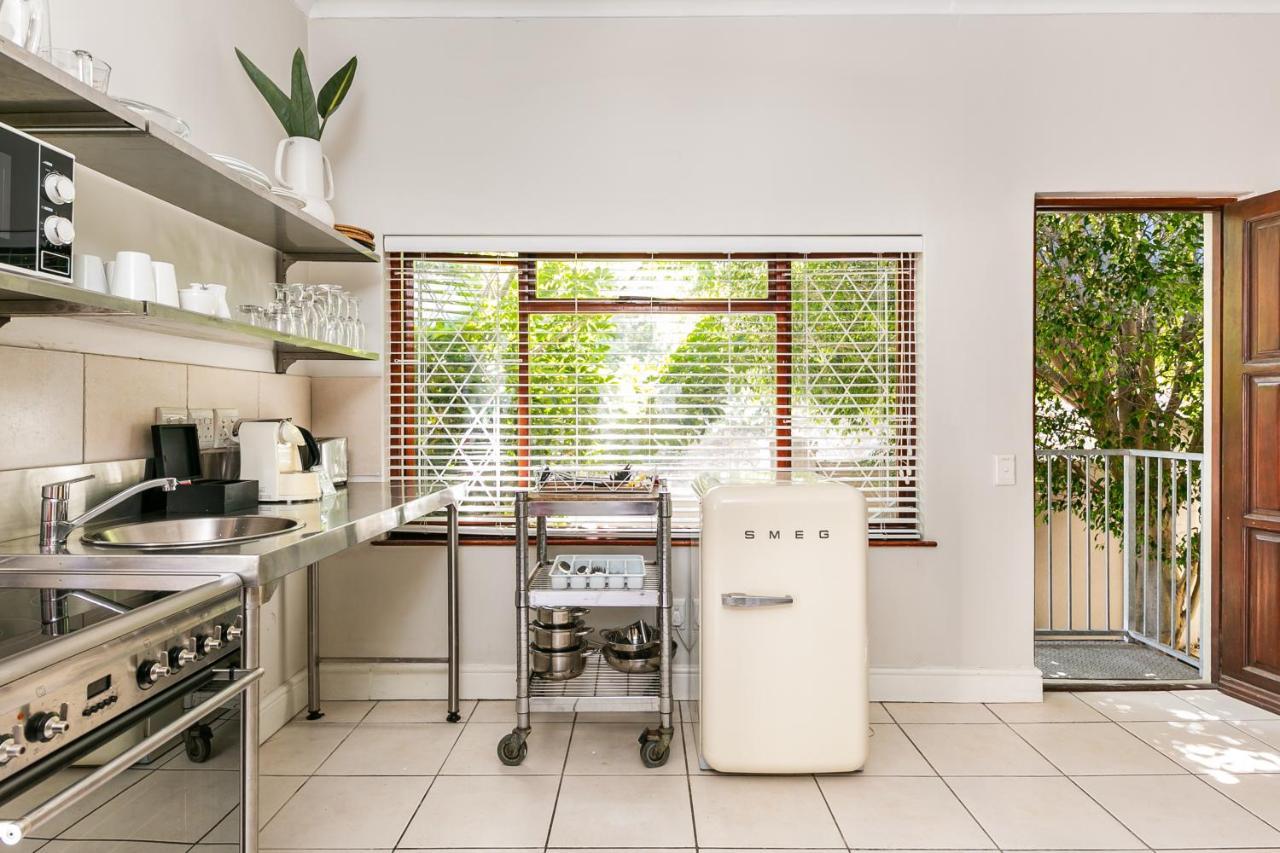 Beach Studios- Camps Bay Cape Town Bagian luar foto